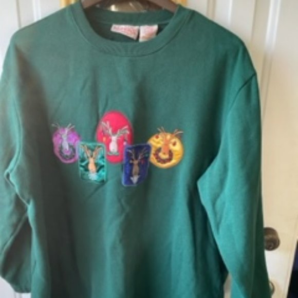 Reindeer Green Sweatshirt 1X - Picture 1 of 3